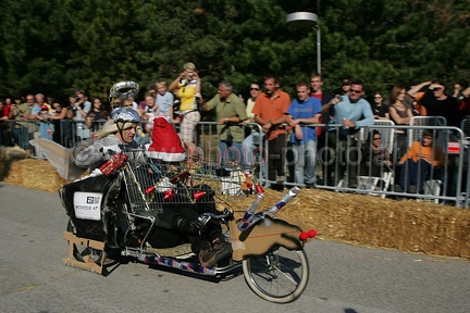 3. Red Bull Seifenkistenrennen (20060924 0137)